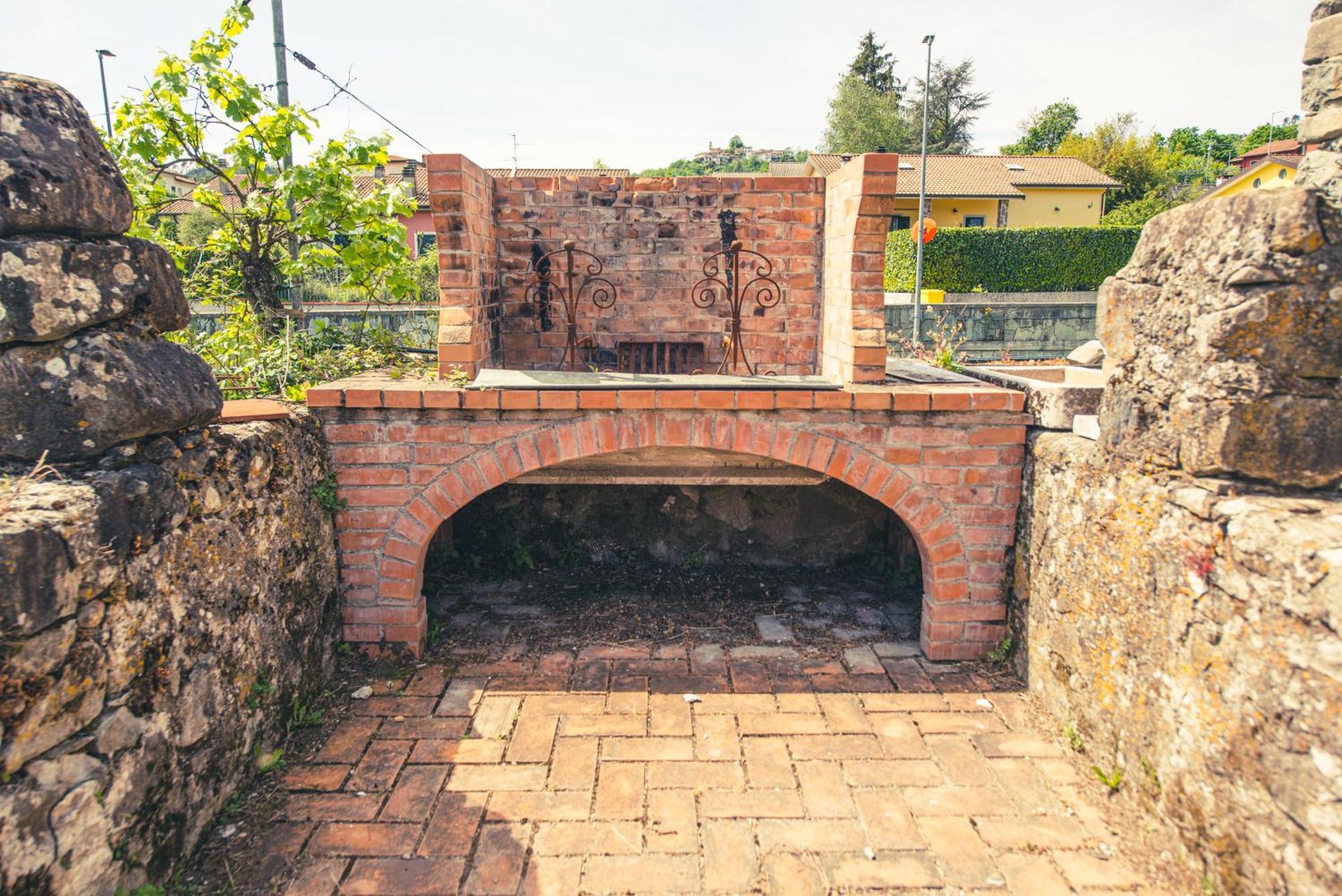 Il Vecchio Noce Hotel Brugnato Exterior photo