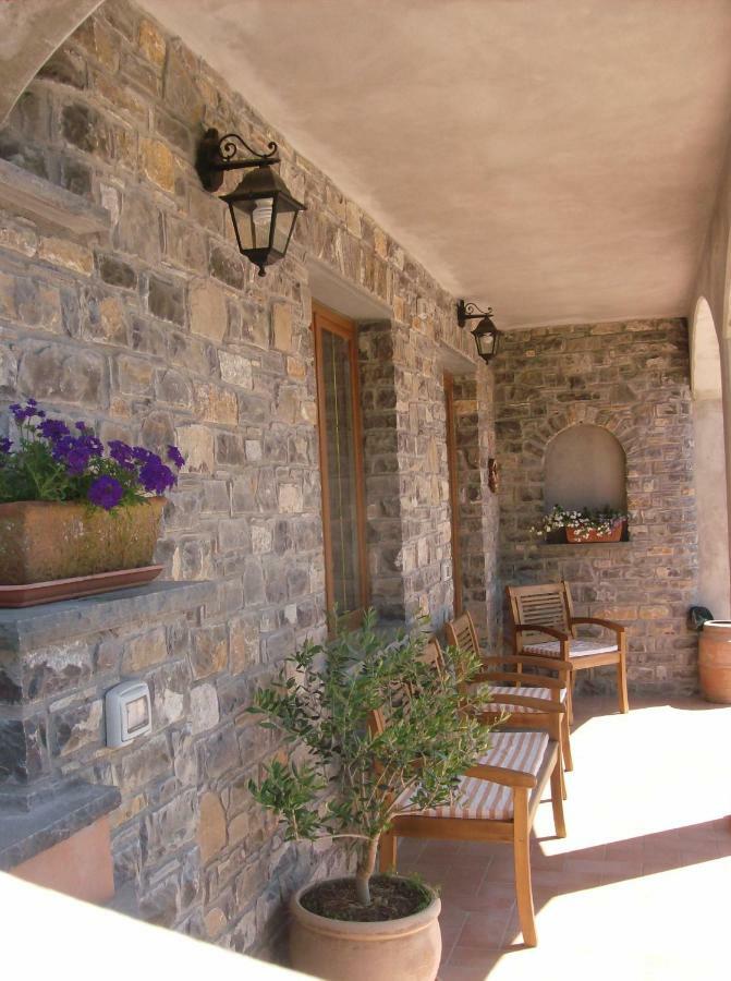 Il Vecchio Noce Hotel Brugnato Exterior photo